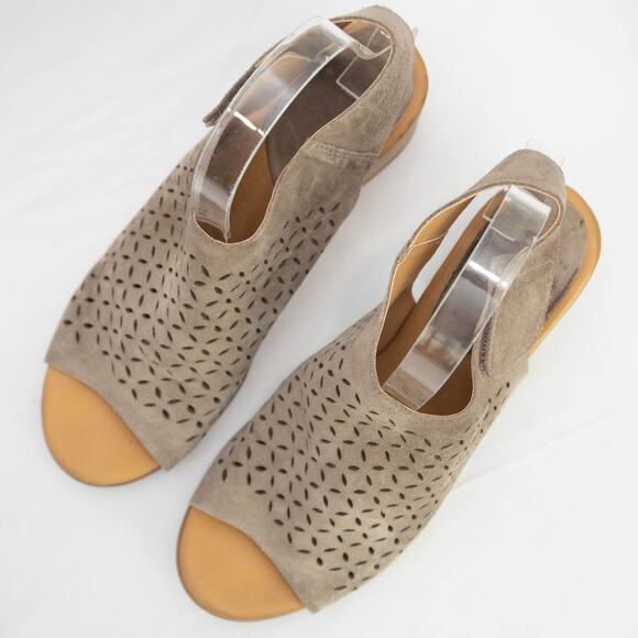 Korks Tan Suede Cayleigh Ankle Block Heel Sandals Shoe Size 7 - Picture 2 of 12